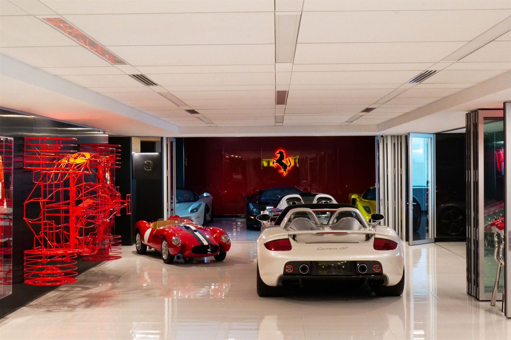 Garage 26